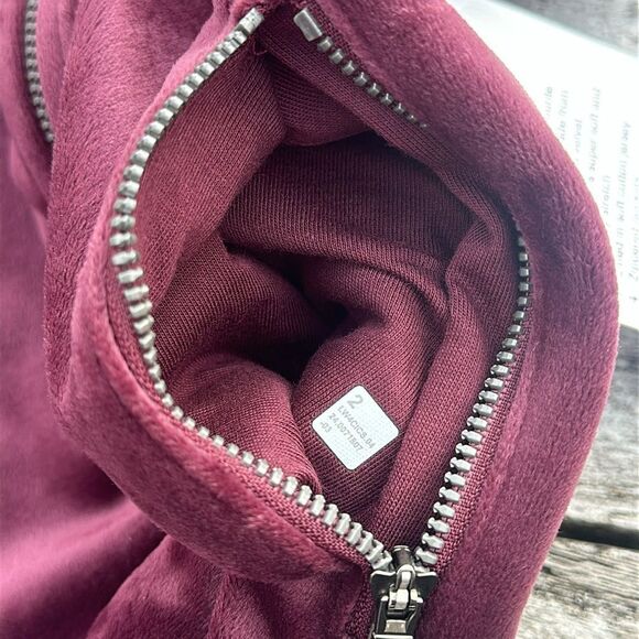 Lululemon Define Jacket Velvet‎ Garnet size 2 NWT - Picture 8 of 9